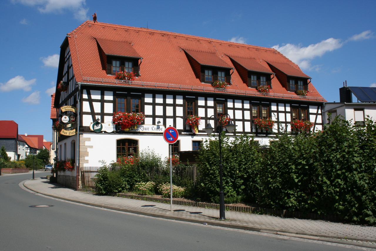 Gasthaus & Hotel Zur Linde Hermsdorf  Exterior photo